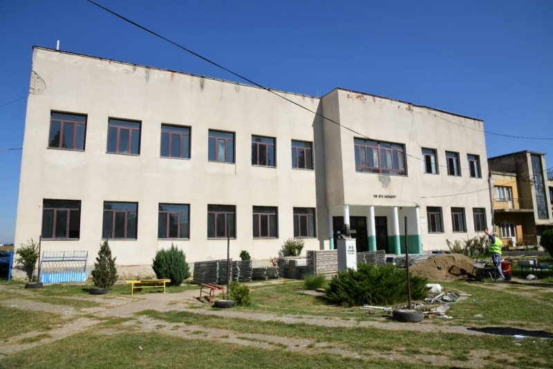 Primary school "Vuk Karadžić" in Belotinac in the municipality of Doljevac to be reconstructed with the EU support