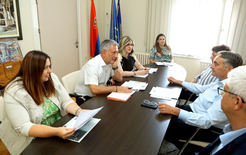 EU posvećena napretku Srbije: Bertolini obišao važne razvojne projekte u Sokobanji, Paraćinu i Svilajncu